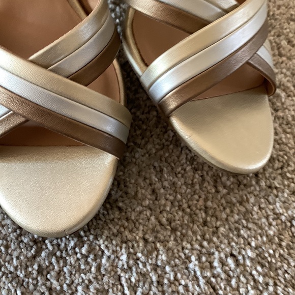 Forever.   Heels. Gold bronze and silver.  Size 8. Like new - Picture 7 of 8